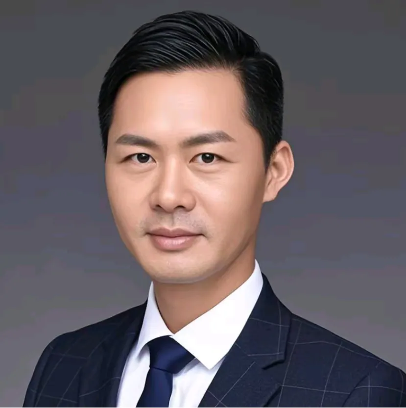 Allen 钟金来的正式肖像